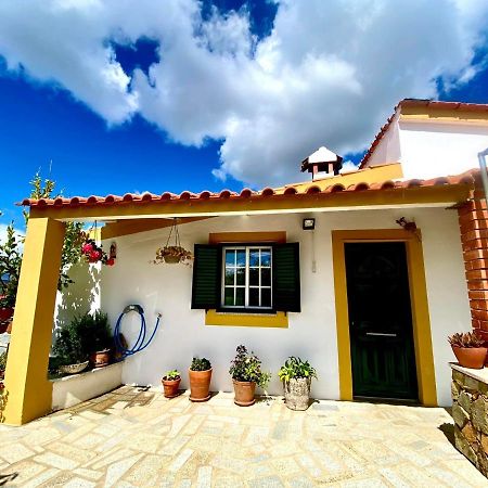 Villa Casas De Campo Em Cerejal Fundão Exterior foto