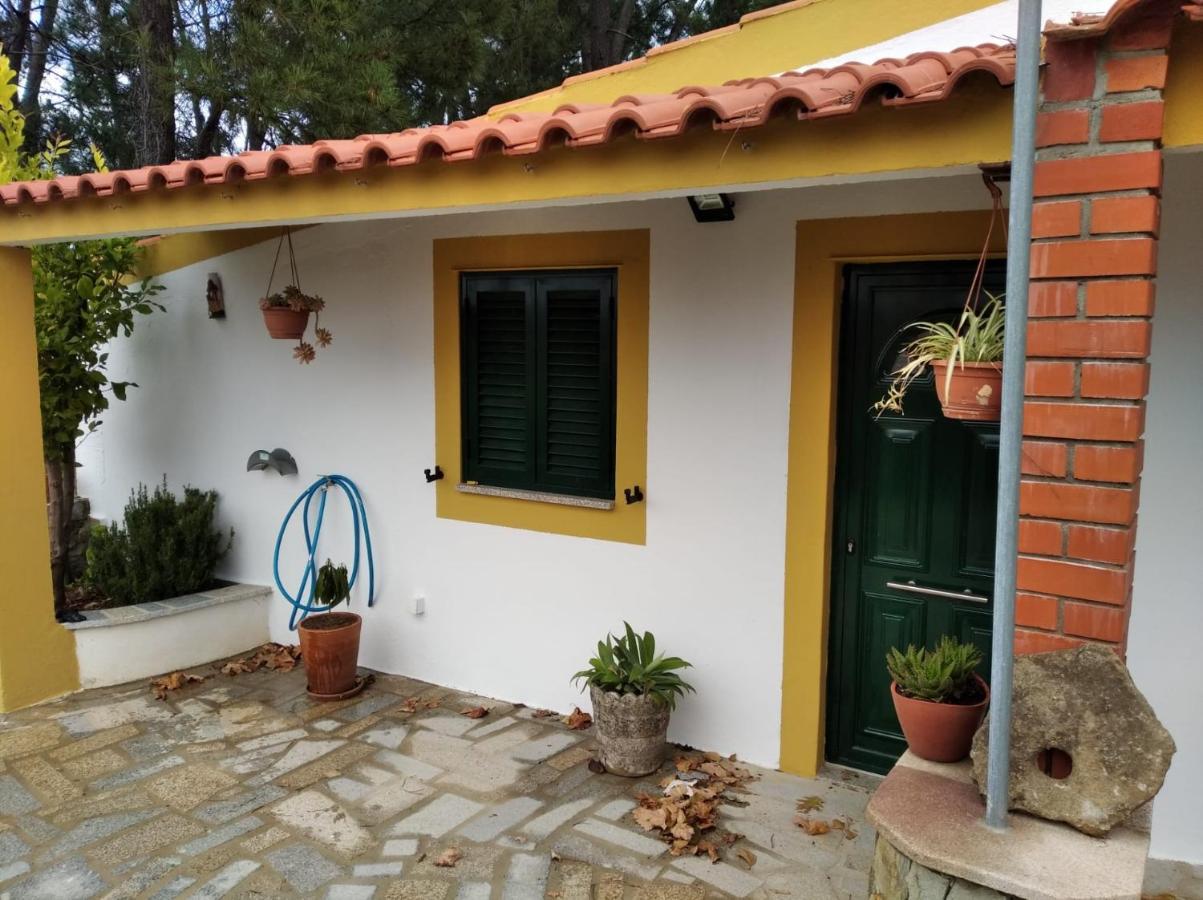 Villa Casas De Campo Em Cerejal Fundão Exterior foto
