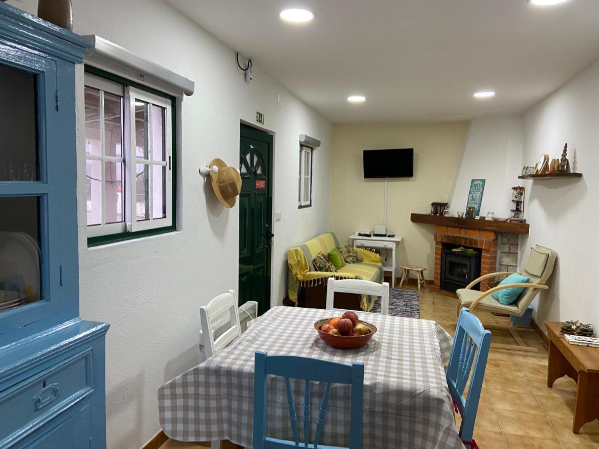 Villa Casas De Campo Em Cerejal Fundão Exterior foto